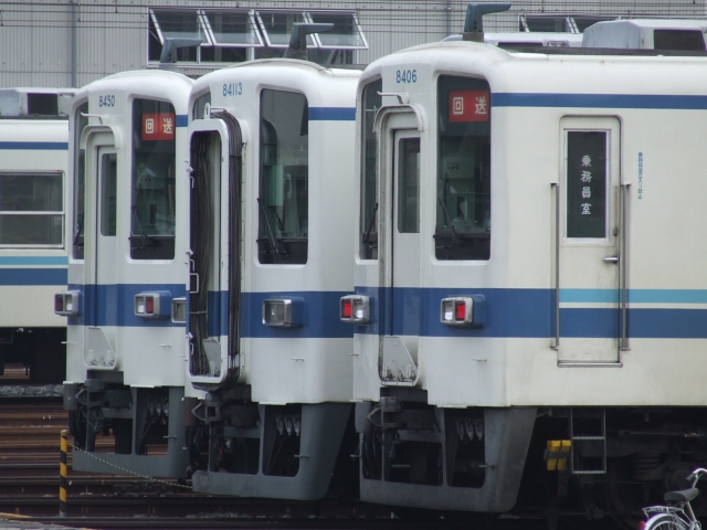 (左から8150F、81113F、8106F)